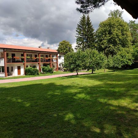 Apartamenty Wakacyjne Nad Jeziorem Juksty Mrągowo Exterior foto